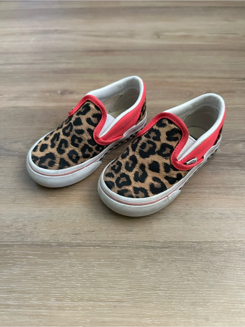Vans Leopard Toddler Slip On Shows Hot Pink & Checkered Details